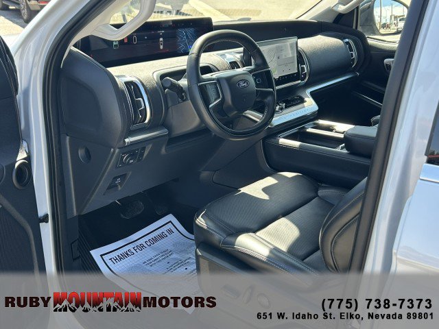 Used 2025 Ford Expedition Platinum AWD/4WD image 10