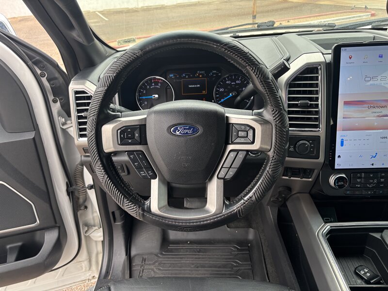 Used 2017 Ford F250 Platinum w/ Platinum Ultimate Package AWD/4WD image 14