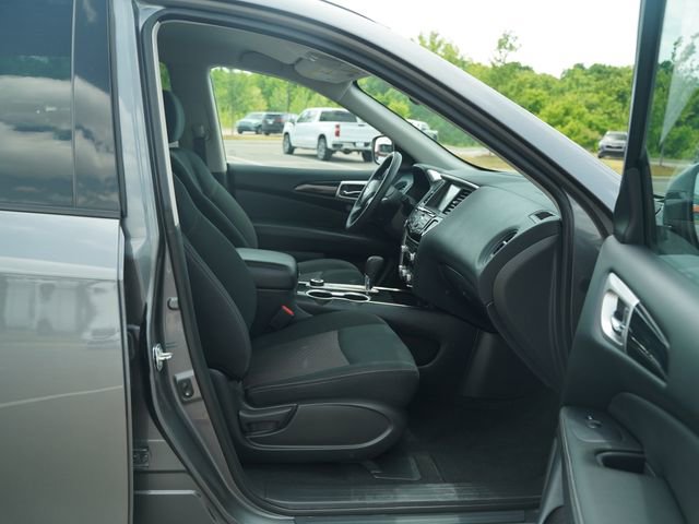 Used 2020 Nissan Pathfinder S AWD/4WD image 19