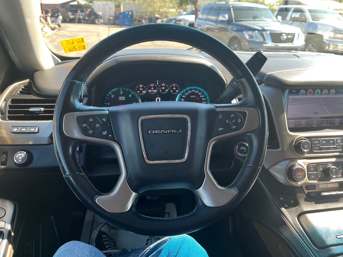 Used 2018 GMC Yukon Denali w/ Open Road Package RWD image 17