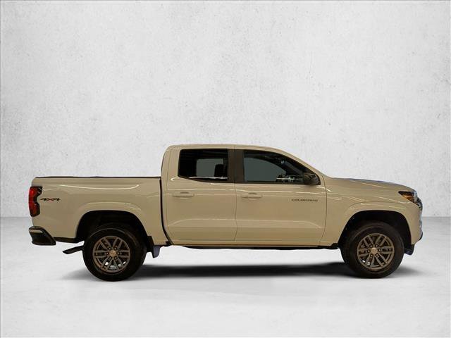 Used 2023 Chevrolet Colorado LT w/ LT Convenience Package AWD/4WD image 4