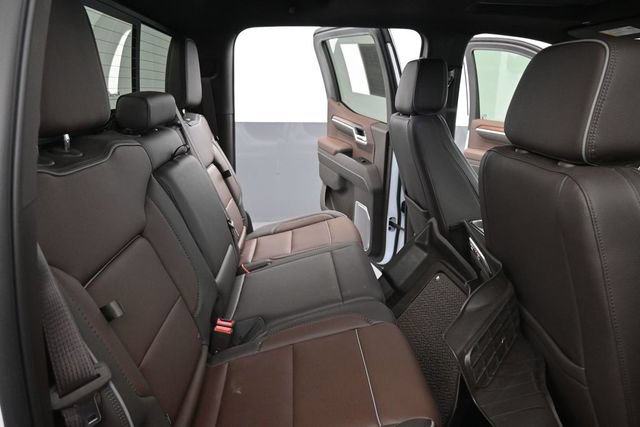 Used 2026 GMC Sierra 1500 Denali w/ Denali Reserve Package AWD/4WD image 18