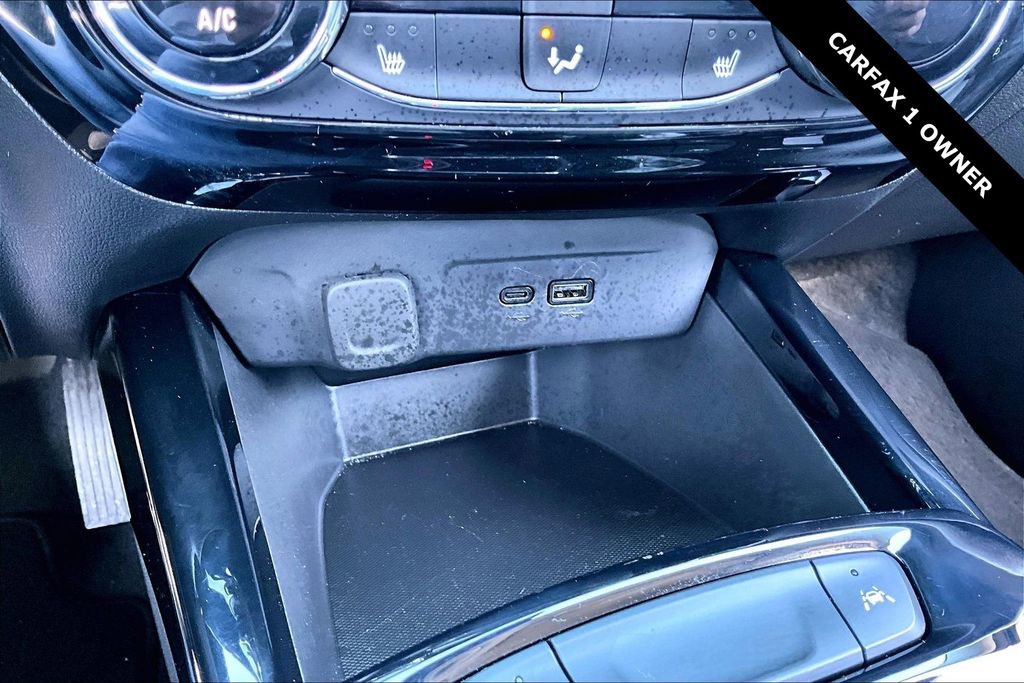 Used 2025 Chevrolet Trax LT w/ LT Convenience Package image 15