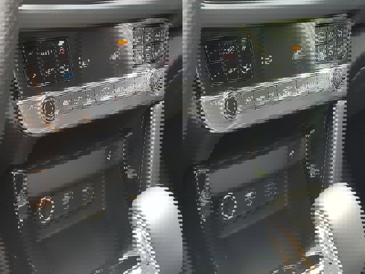 New 2026 Kia Seltos SX w/ SX Sunroof Package image 19