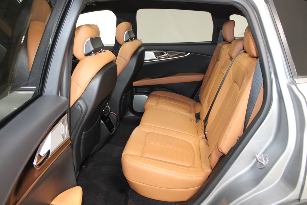 Used 2023 Lincoln Nautilus Black Label AWD/4WD image 26