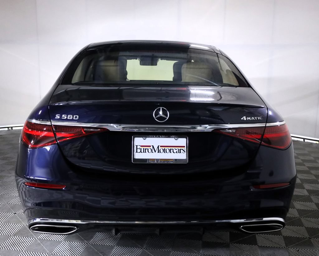 Used 2022 Mercedes-Benz S 580 4MATIC Sedan image 5