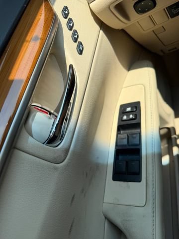 Used 2013 Lexus ES 300h w/ Luxury Pkg FWD image 22