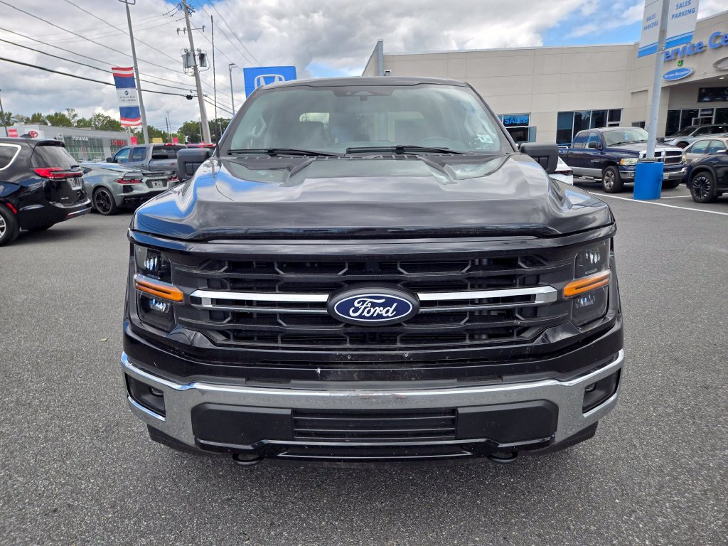 Used 2025 Ford F150 XLT w/ Equipment Group 301A Standard AWD/4WD image 2