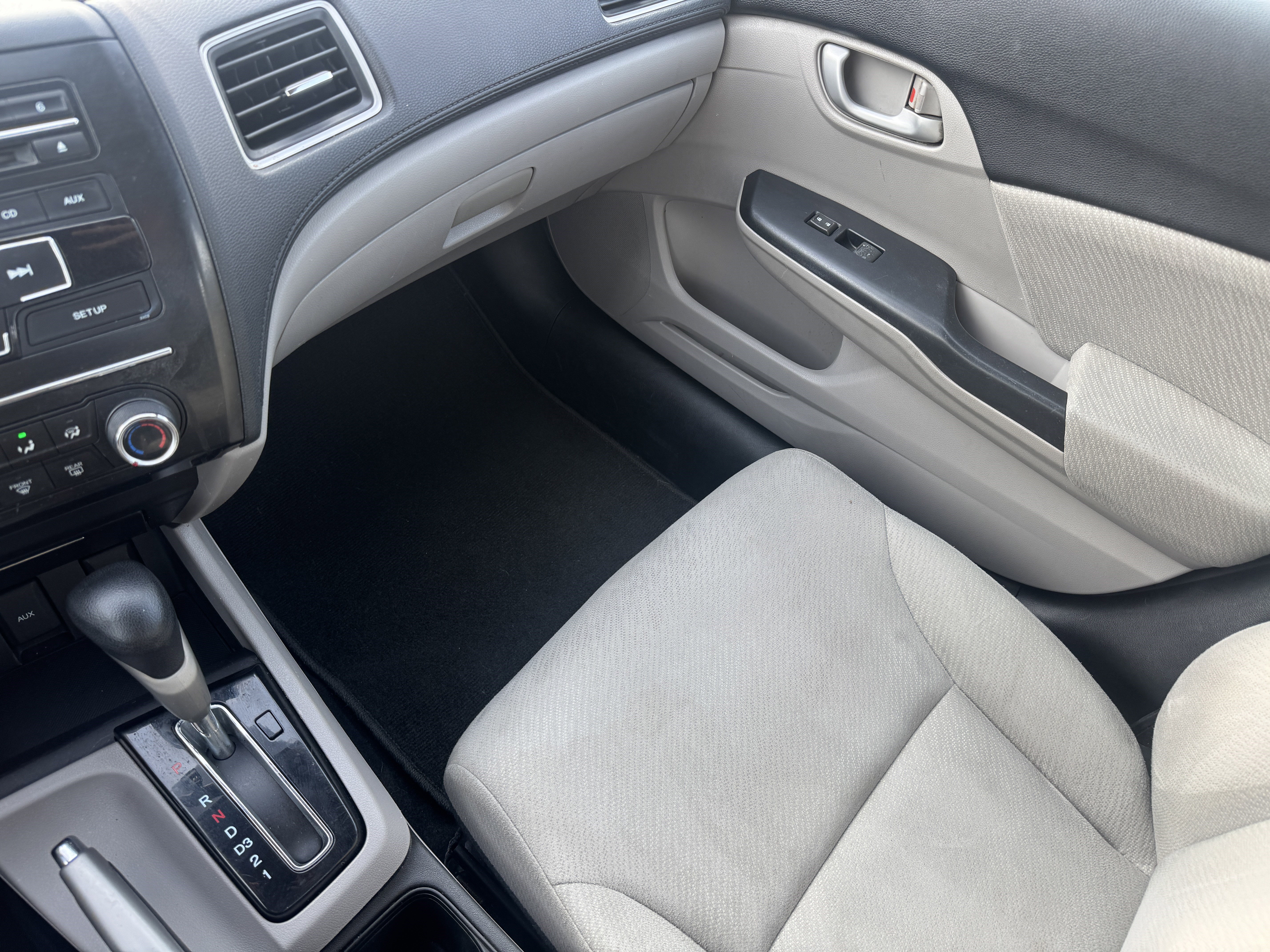 Used 2013 Honda Civic LX image 29