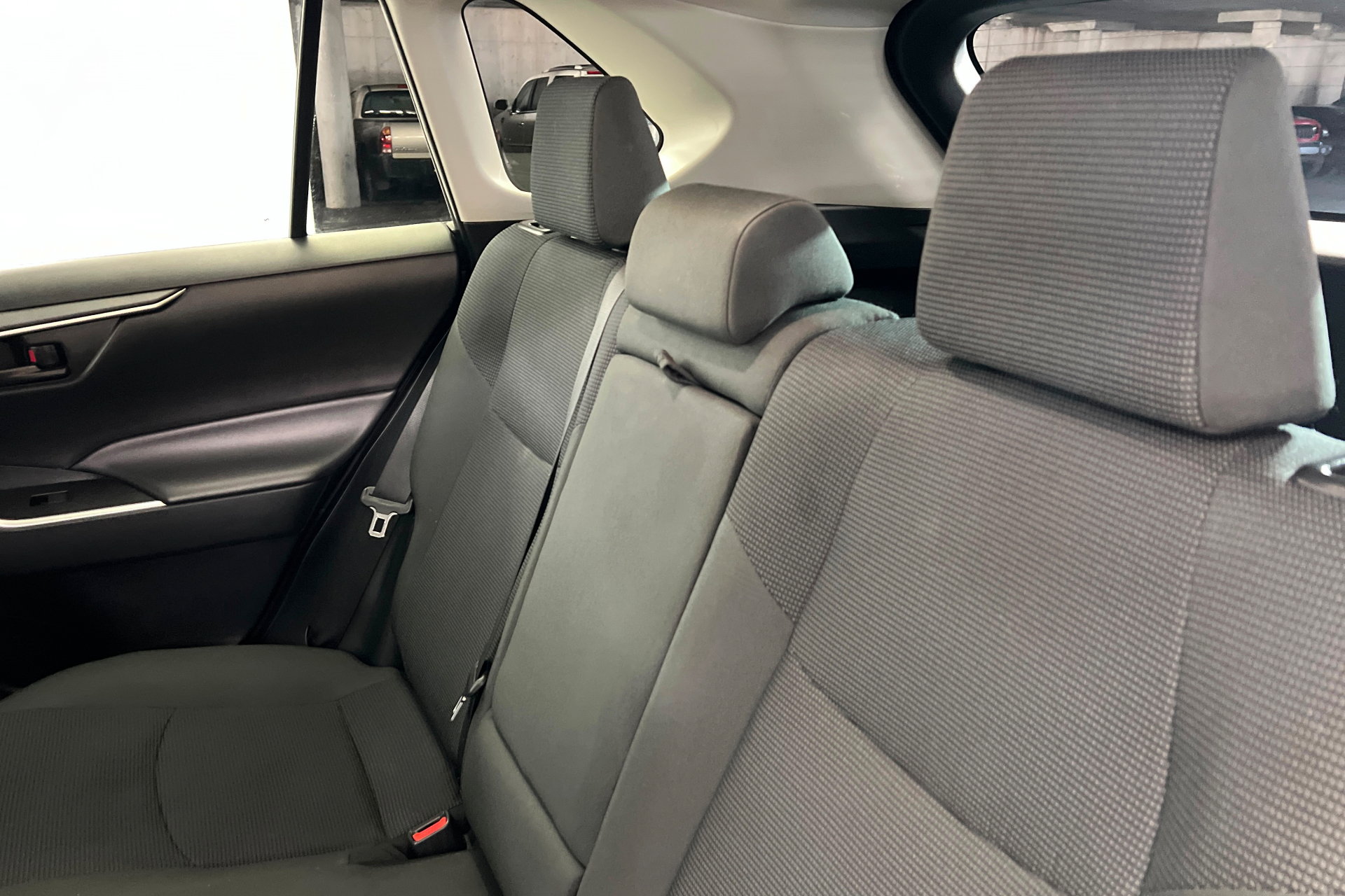 Used 2024 Toyota RAV4 LE image 21