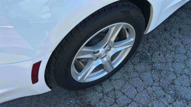 Used 2021 Chevrolet Camaro LT image 9