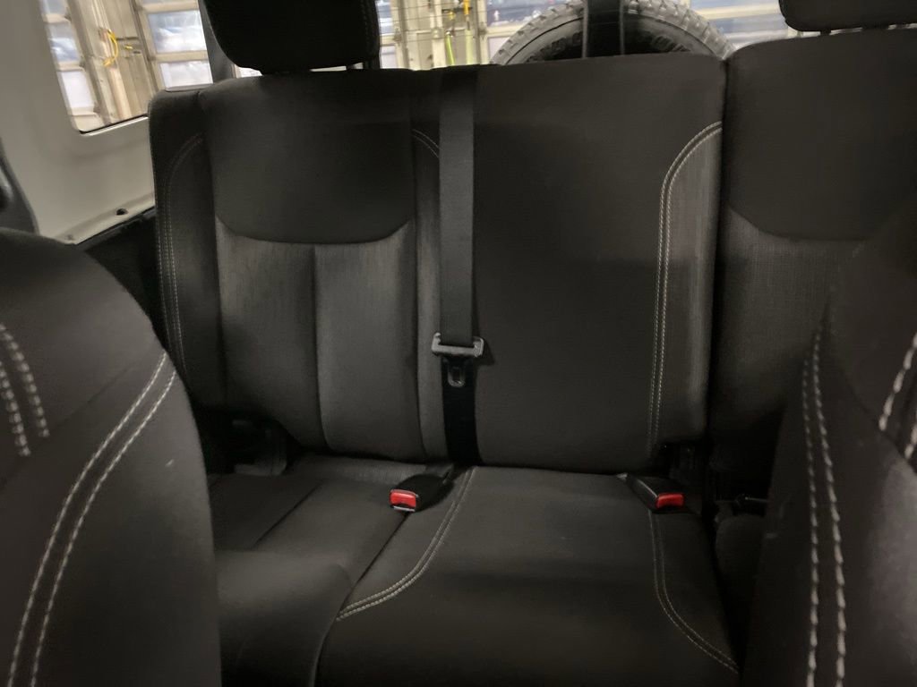 Used 2015 Jeep Wrangler Unlimited Sahara w/ Max Tow Package image 34