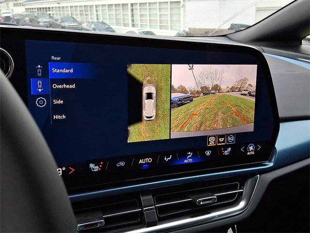 New 2026 Chevrolet Equinox EV LT image 13