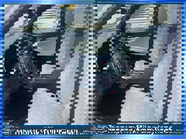 Used 2024 Genesis G70 3.3T Advanced w/ Sport Prestige Package image 15