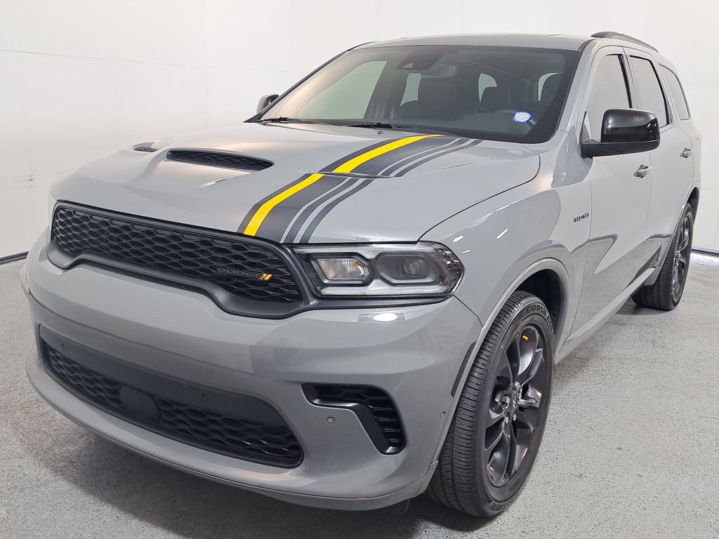 Used 2023 Dodge Durango R/T w/ Hemi Orange Plus Package image 3