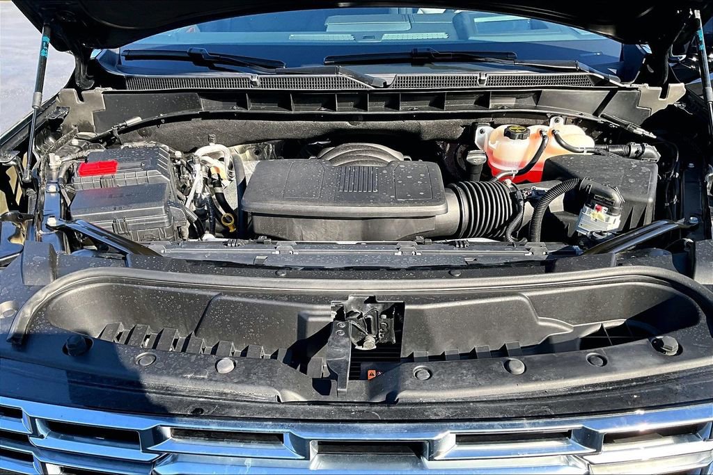 Used 2025 GMC Yukon Denali image 31