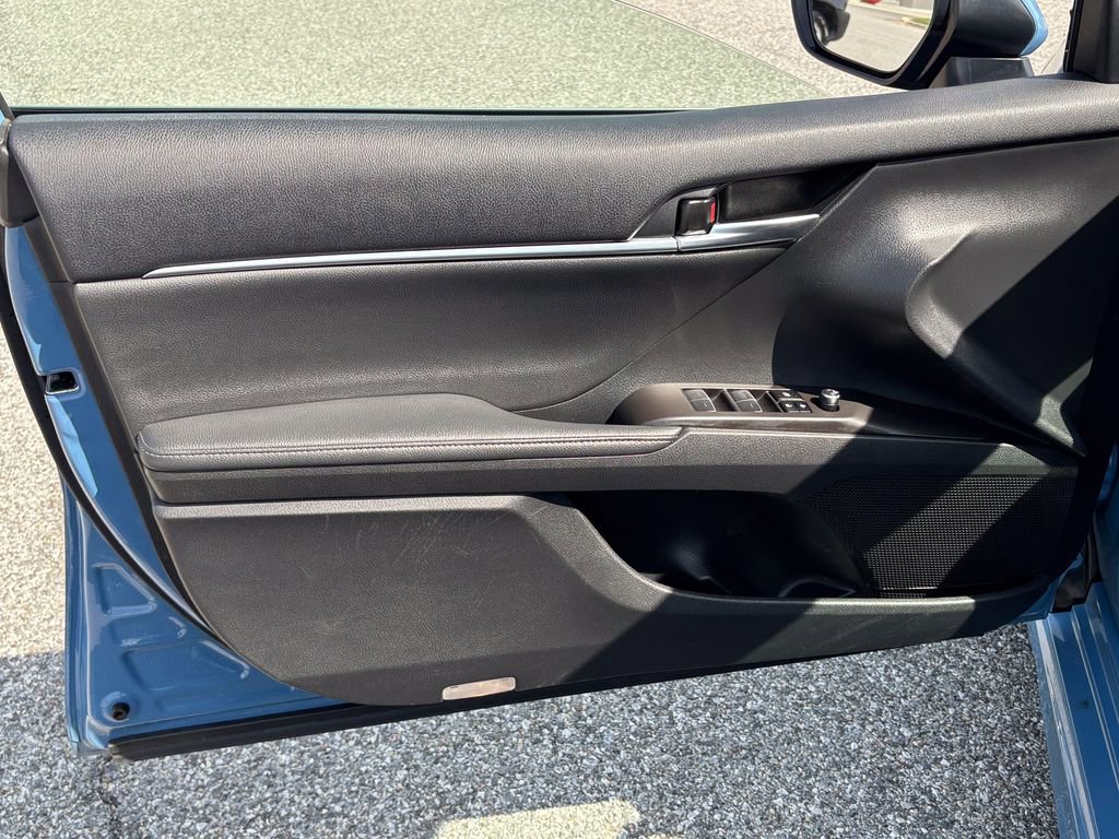 Used 2024 Toyota Camry XSE image 15