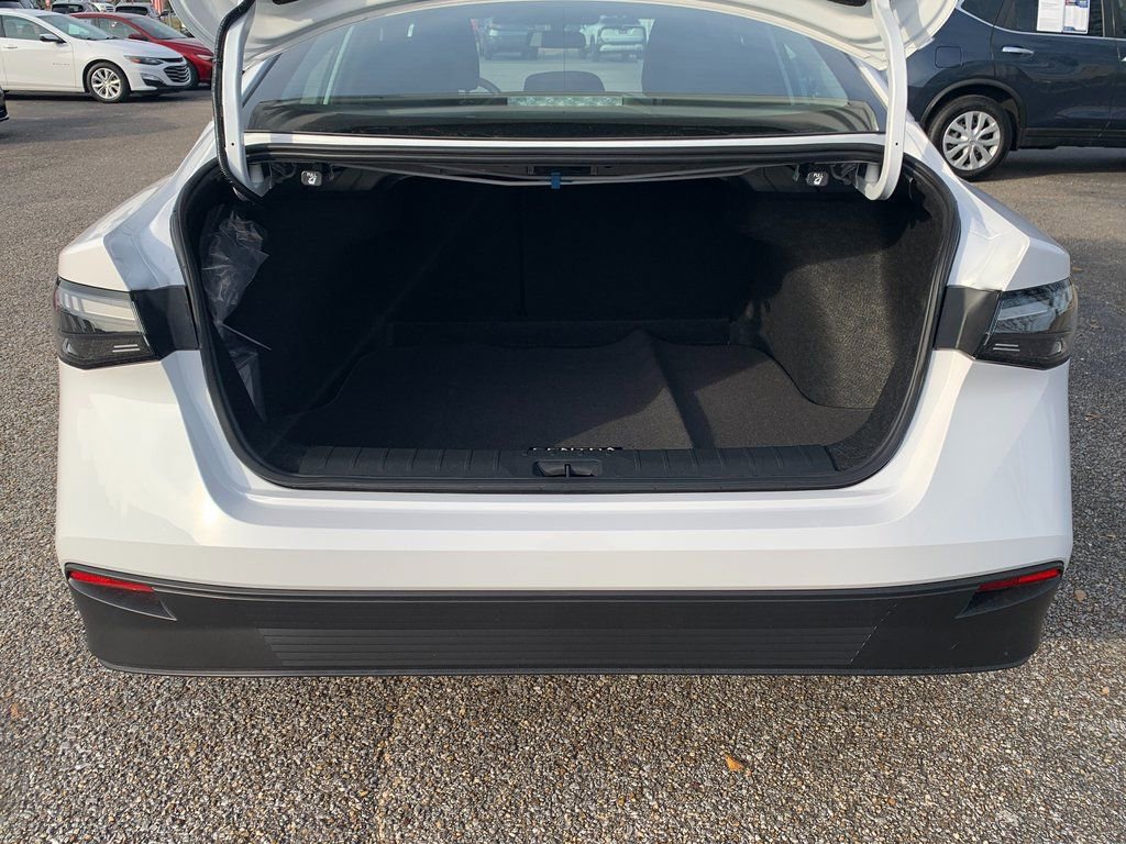 New 2026 Nissan Sentra S w/ Floor Mat Package image 5