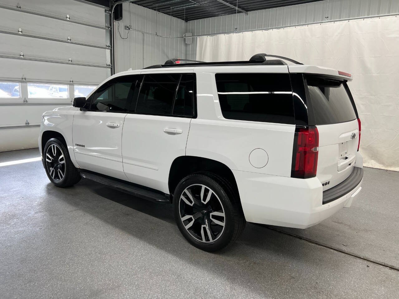 Used 2018 Chevrolet Tahoe Premier AWD/4WD image 6