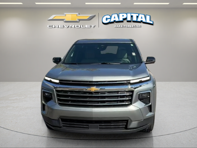Used 2026 Chevrolet Traverse LT w/ Driver Confidence Package FWD image 13
