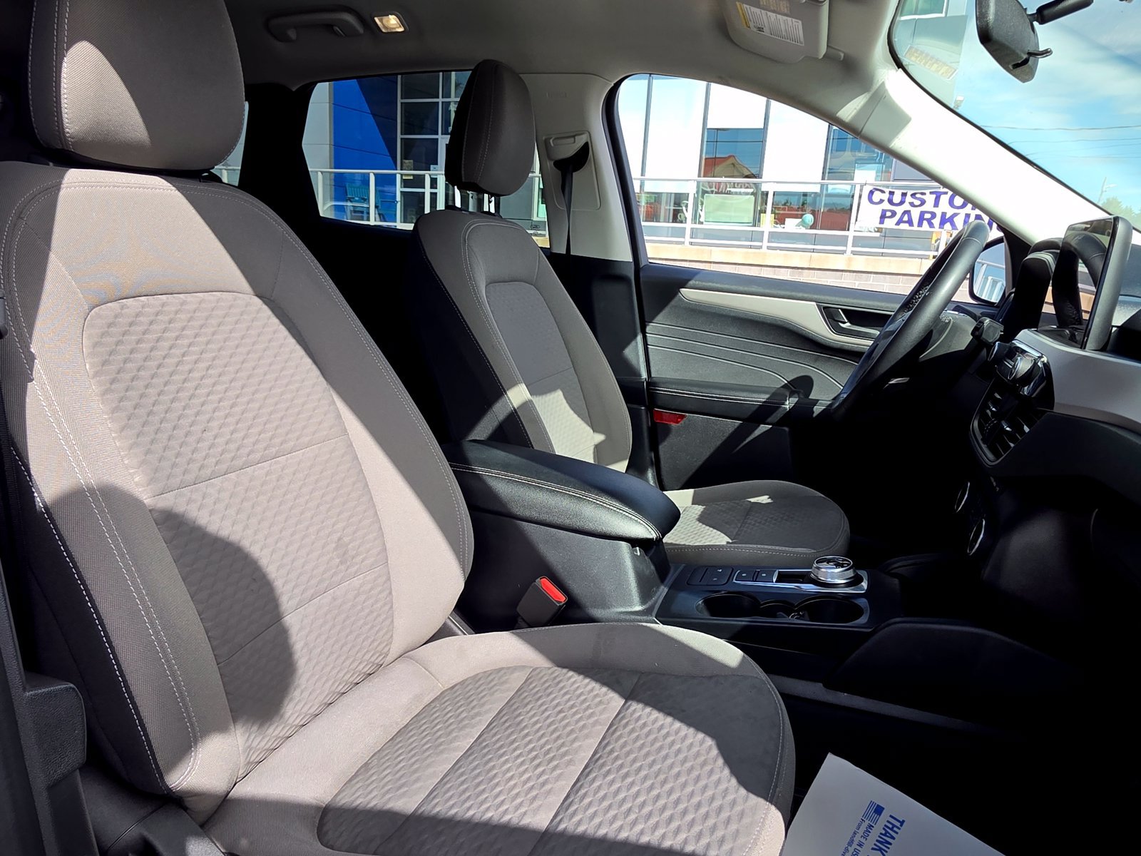 Used 2022 Ford Escape SE w/ SE Sport Appearance Package AWD/4WD image 33