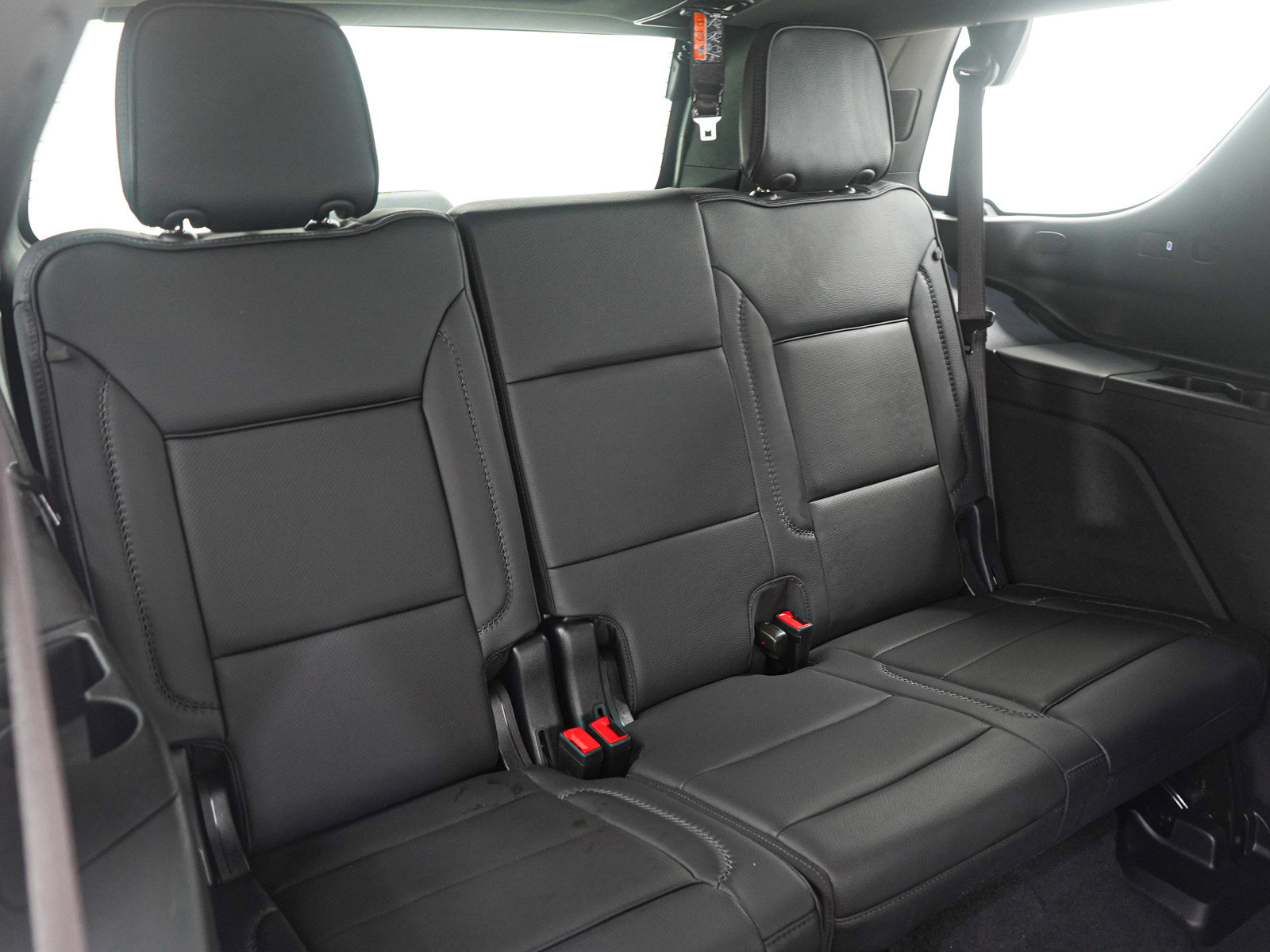 Used 2025 GMC Yukon Denali image 16