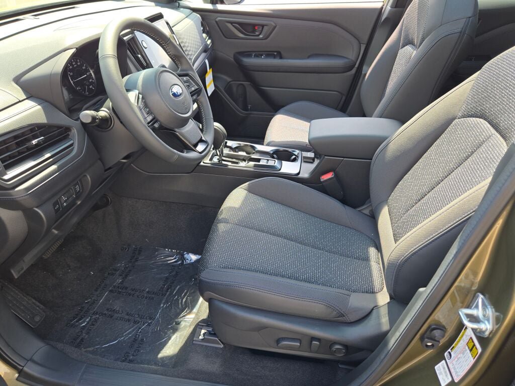 New 2026 Subaru Forester Premium AWD/4WD image 18