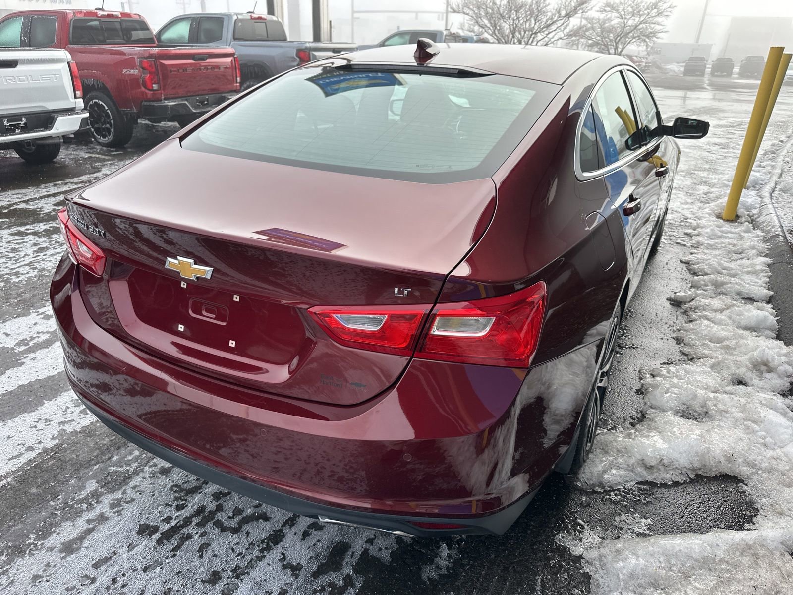 Used 2016 Chevrolet Malibu LT FWD image 5