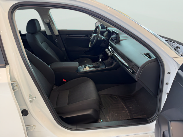 Used 2023 Honda Civic EX image 17