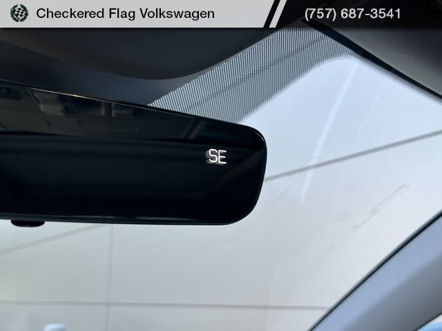 New 2025 Volkswagen Taos SE image 48