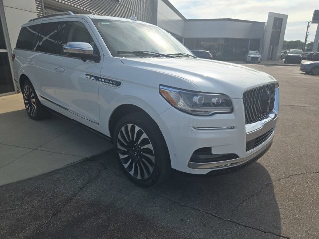 Certified 2022 Lincoln Navigator Black Label AWD/4WD image 15
