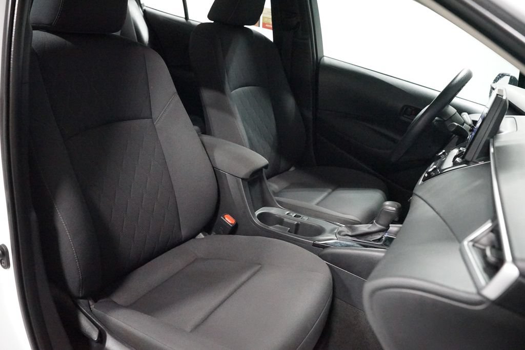 Certified 2024 Toyota Corolla LE FWD image 25