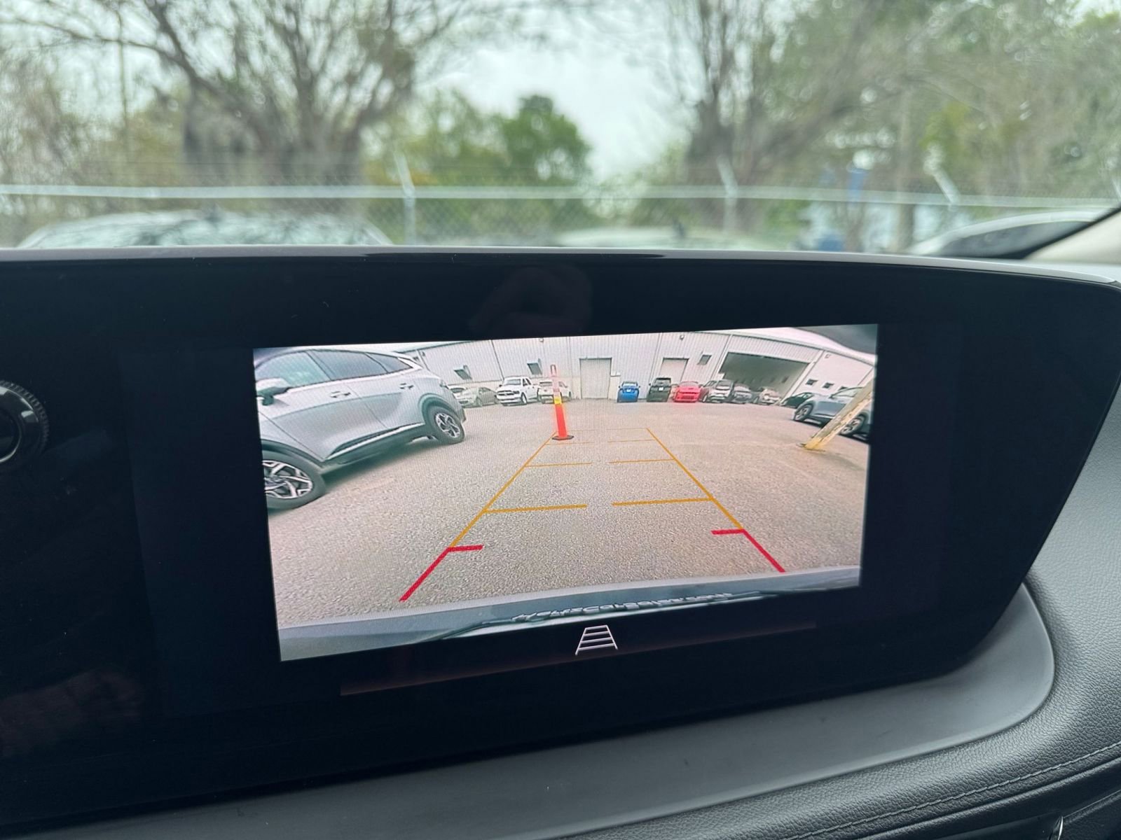 Used 2025 Buick Encore GX Preferred image 22