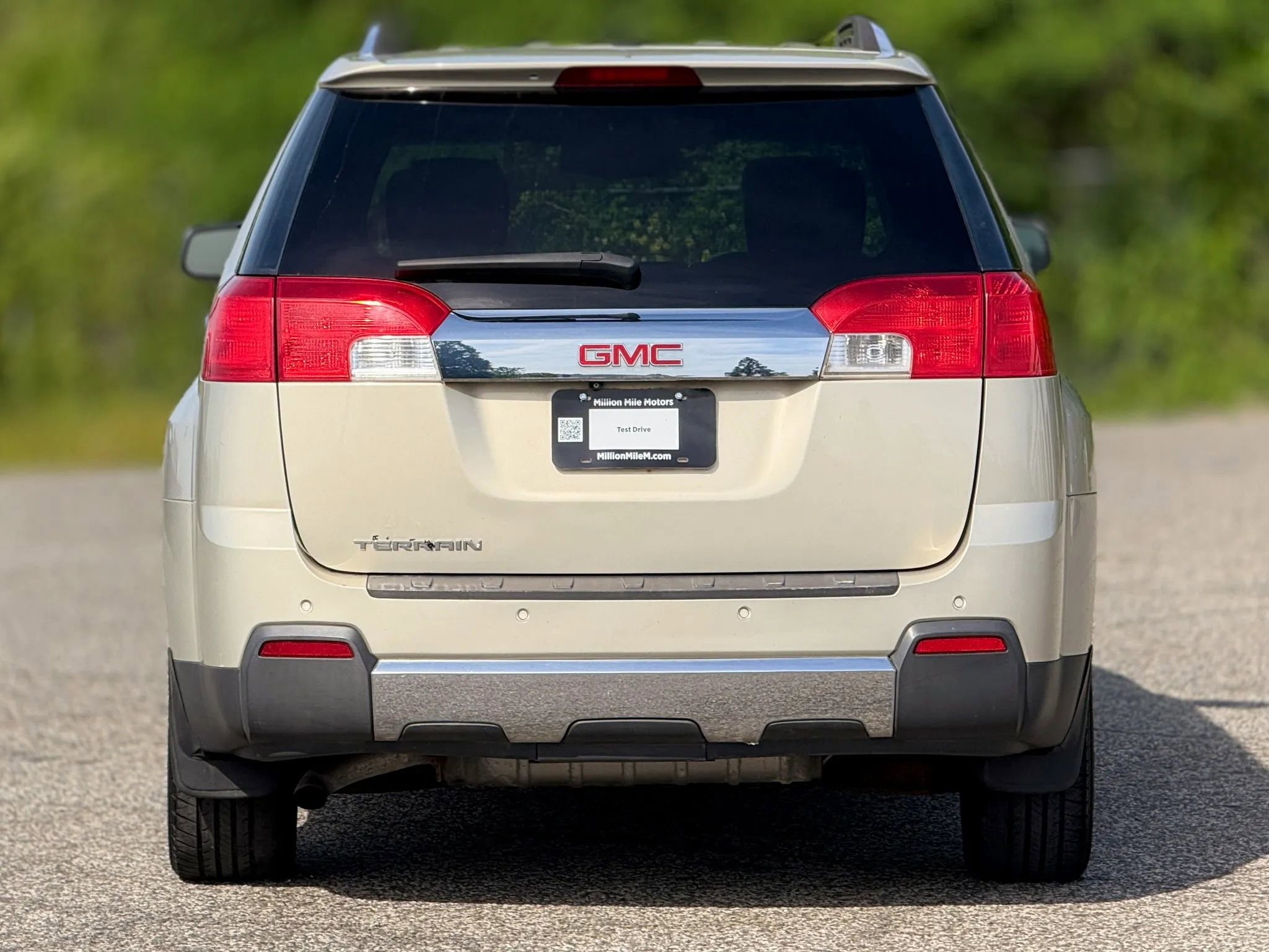 Used 2011 GMC Terrain SLT FWD image 4