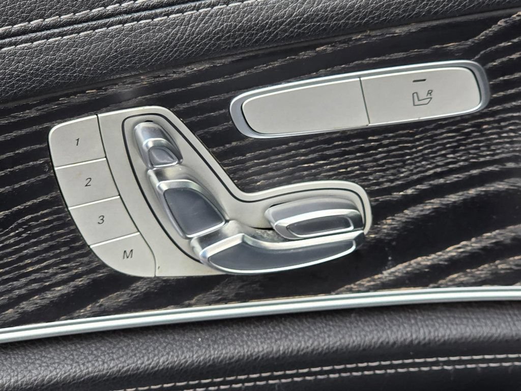 Used 2017 Mercedes-Benz E 300 image 29