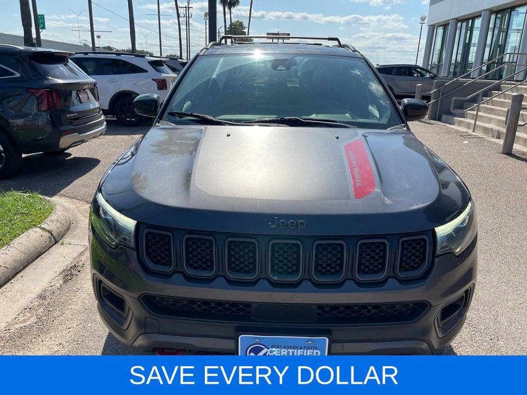 Used 2023 Jeep Compass Trailhawk w/ Trailhawk Elite Group AWD/4WD image 2