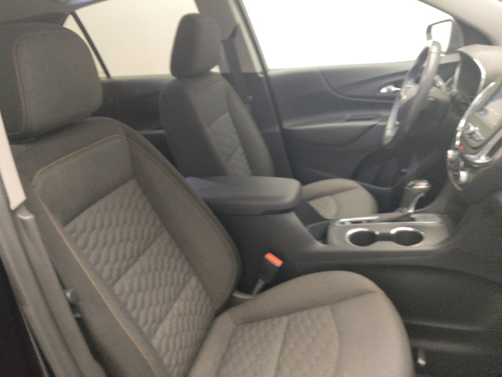 Used 2020 Chevrolet Equinox LT w/ Driver Convenience Package image 21