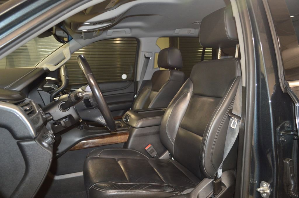 Used 2019 Chevrolet Tahoe LT AWD/4WD image 16
