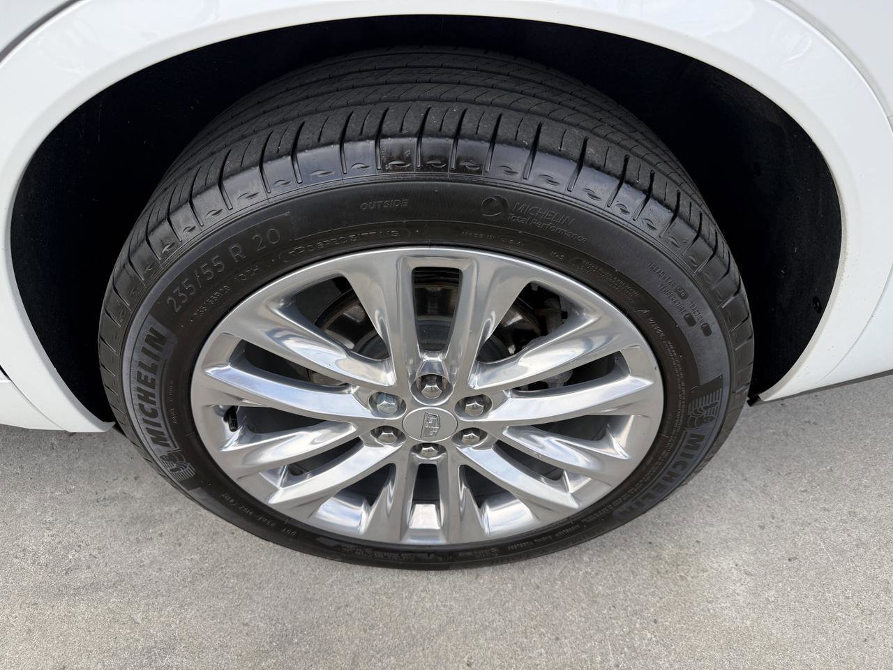 Used 2022 Cadillac XT6 Premium Luxury AWD/4WD image 57