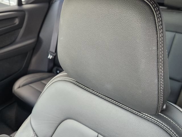 Certified 2025 Volvo XC60 B5 Core AWD/4WD image 23