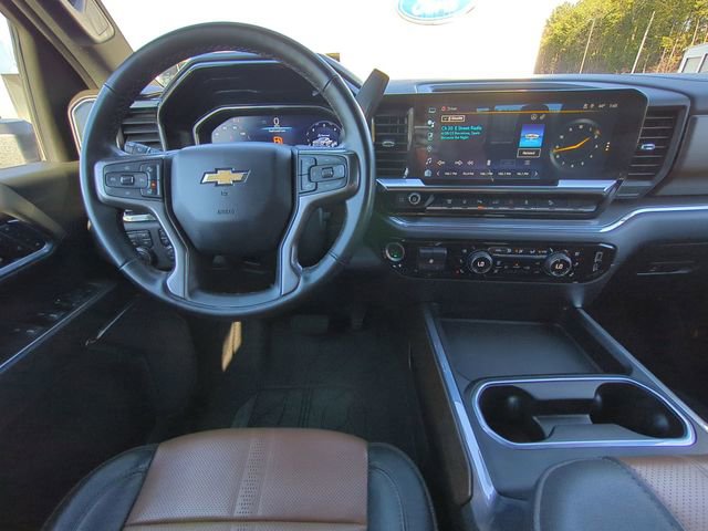 Used 2025 Chevrolet Silverado 2500 High Country w/ Technology Package AWD/4WD image 19