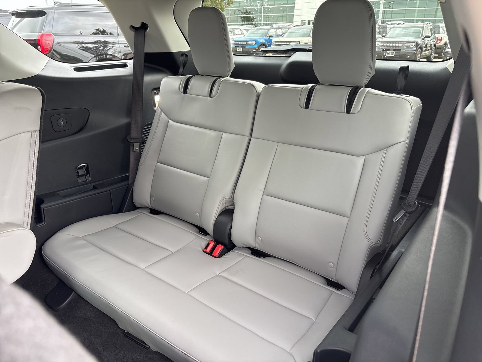 New 2026 Ford Explorer Active w/ Active Comfort Package RWD image 13