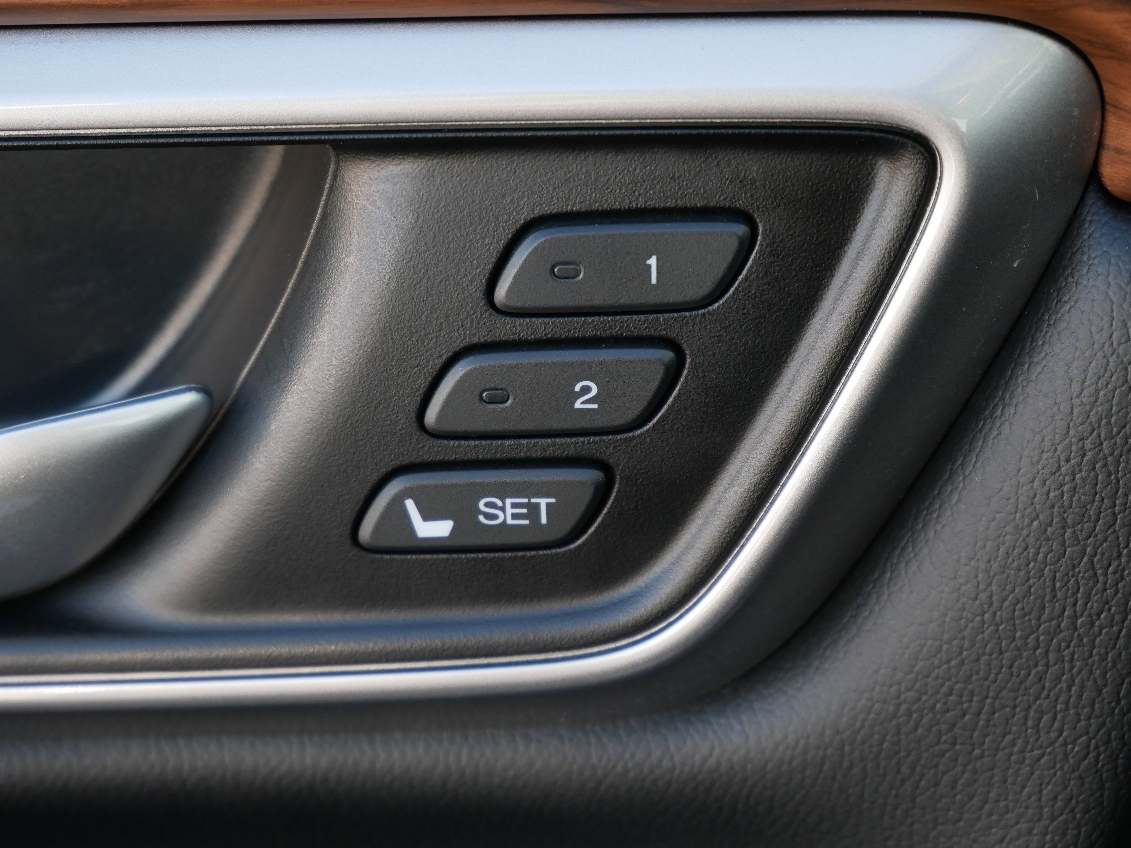 Used 2020 Honda CR-V EX-L image 27