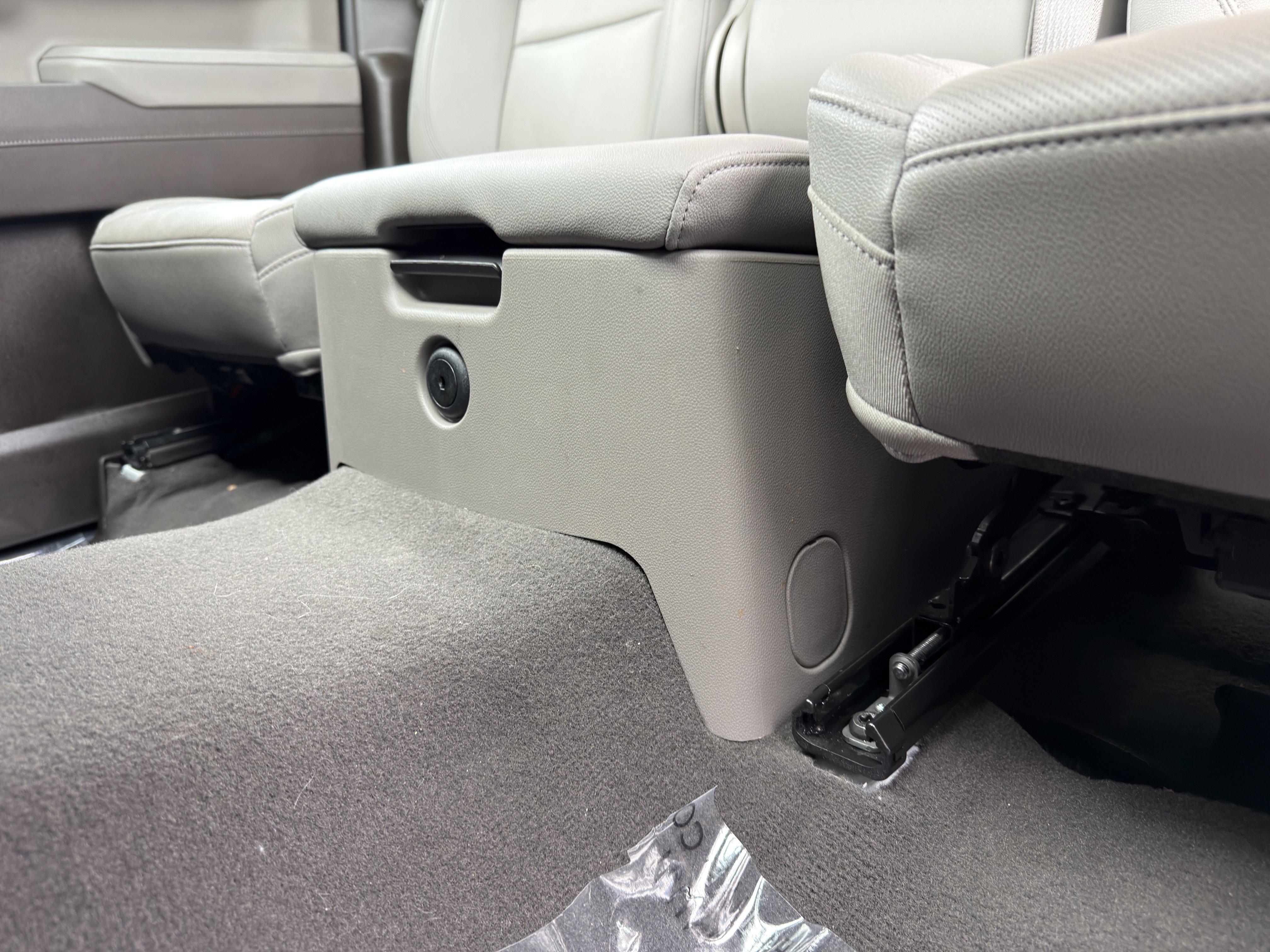 Used 2026 GMC Sierra 1500 SLT RWD image 41
