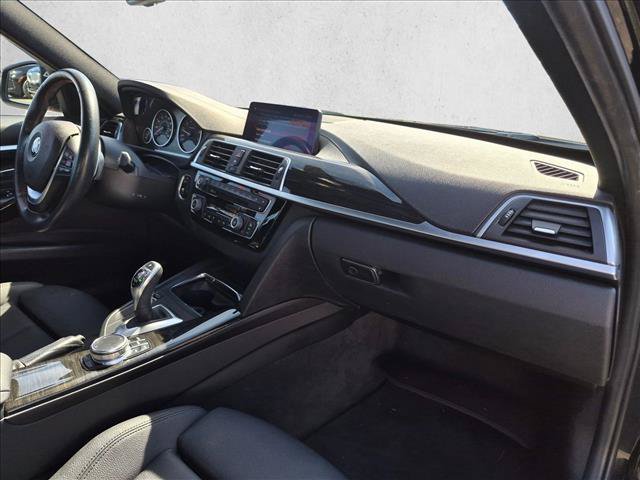 Used 2018 BMW 330i Sedan w/ Convenience Package RWD image 20