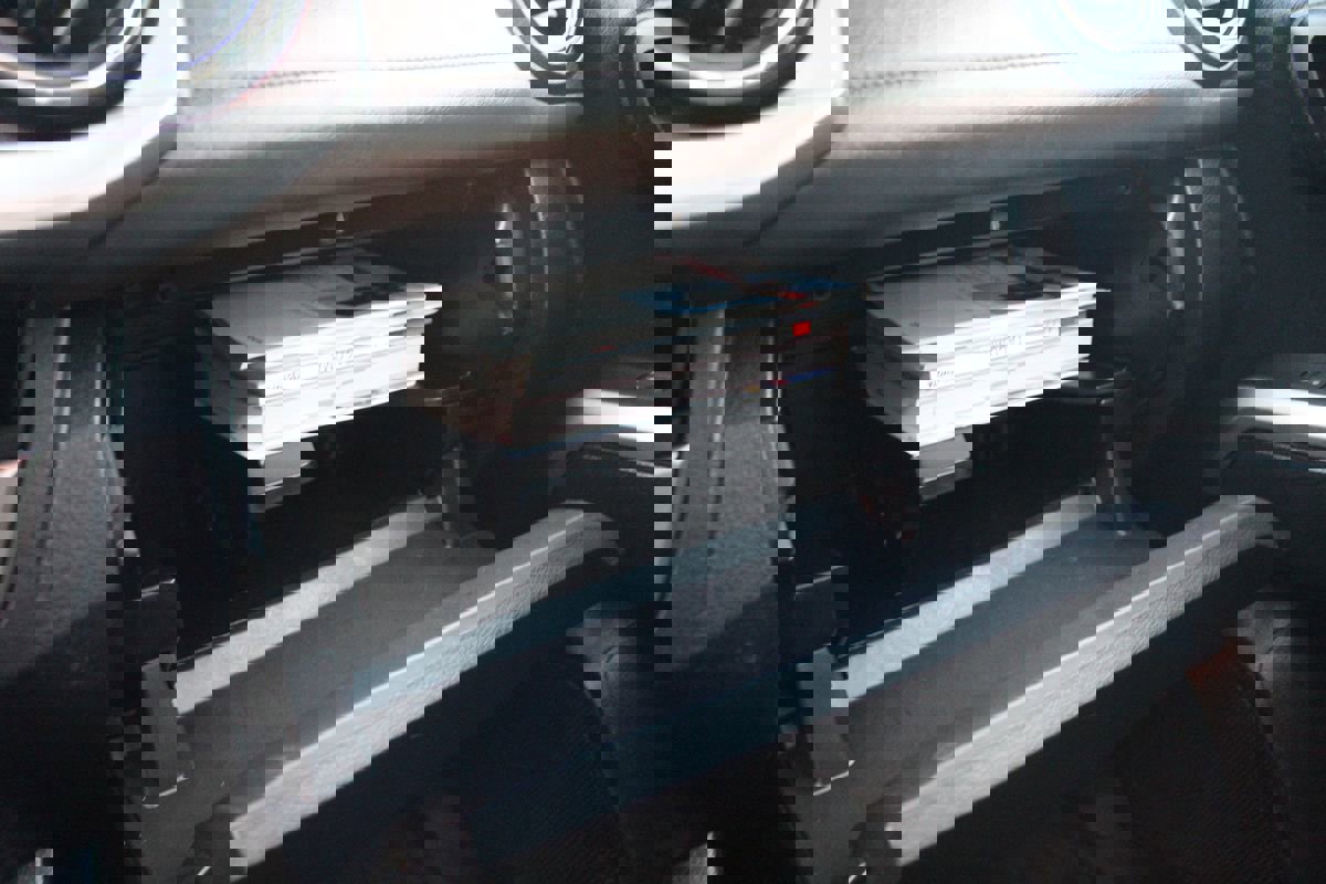 Used 2017 Toyota Tacoma Limited image 30