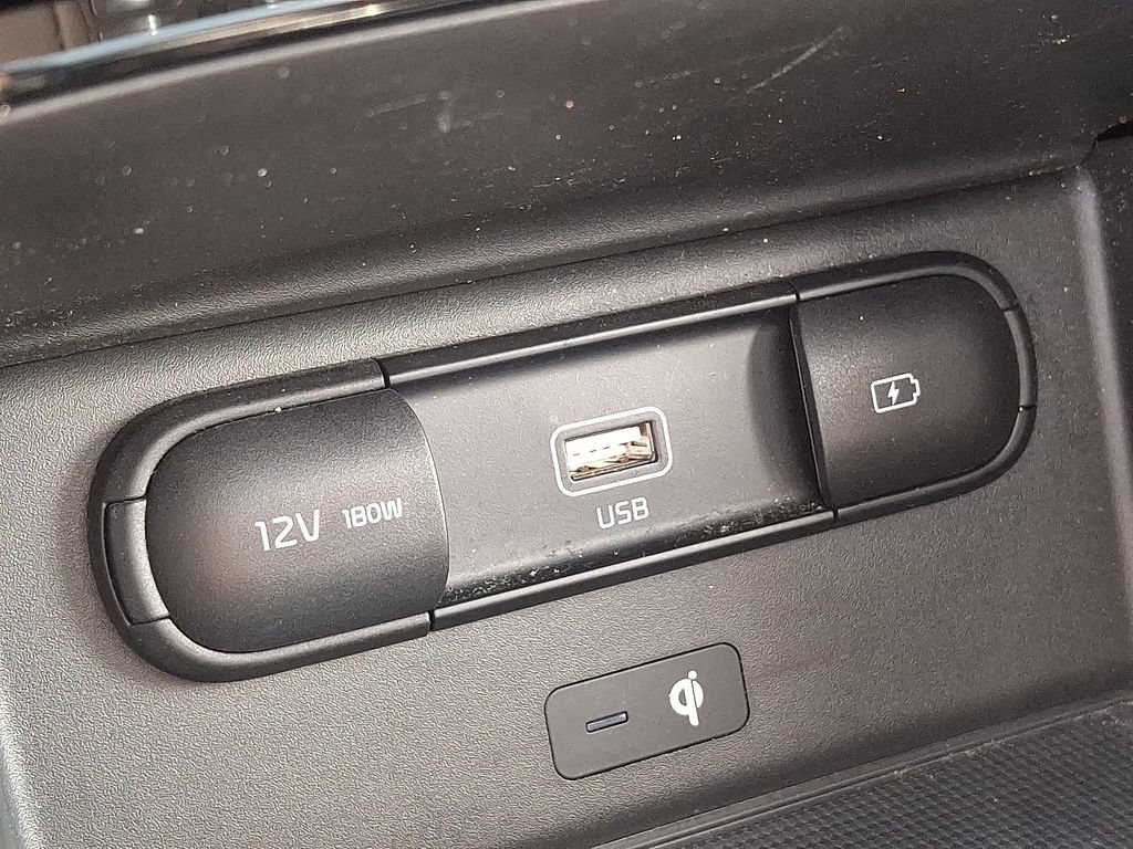 Used 2022 Kia Telluride EX w/ EX Premium Package FWD image 27
