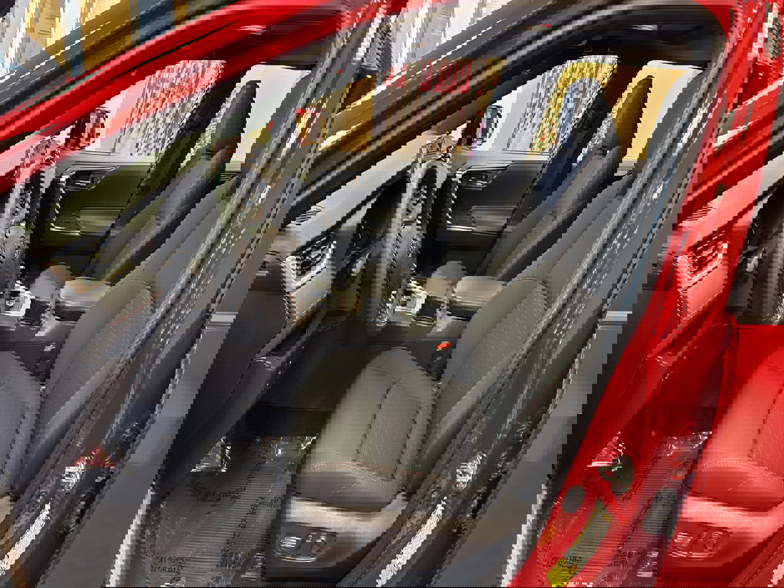 Used 2024 Toyota RAV4 SE w/ Weather & Moonroof Package image 6