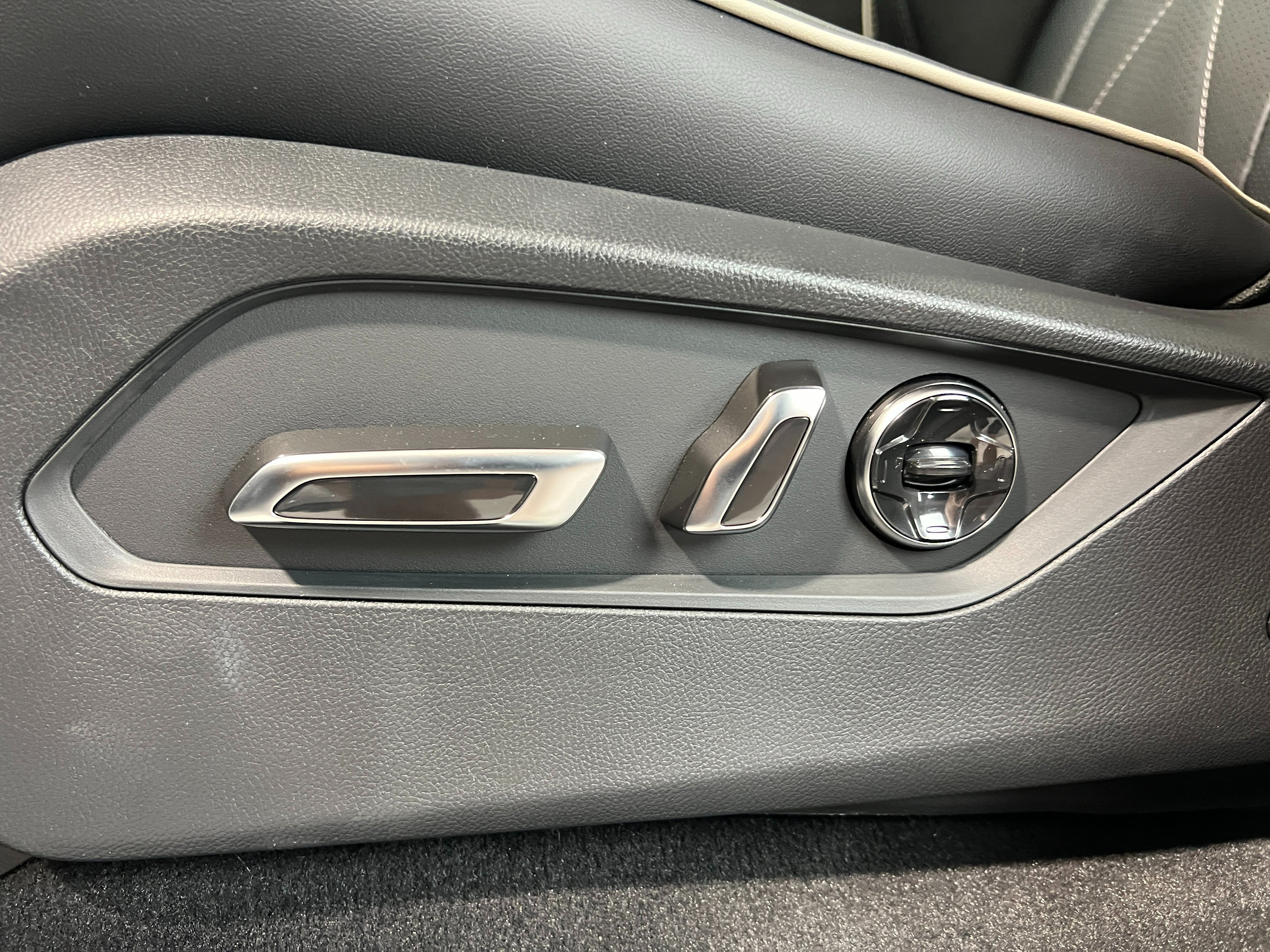 New 2026 Acura MDX w/ Advance Package AWD/4WD image 22