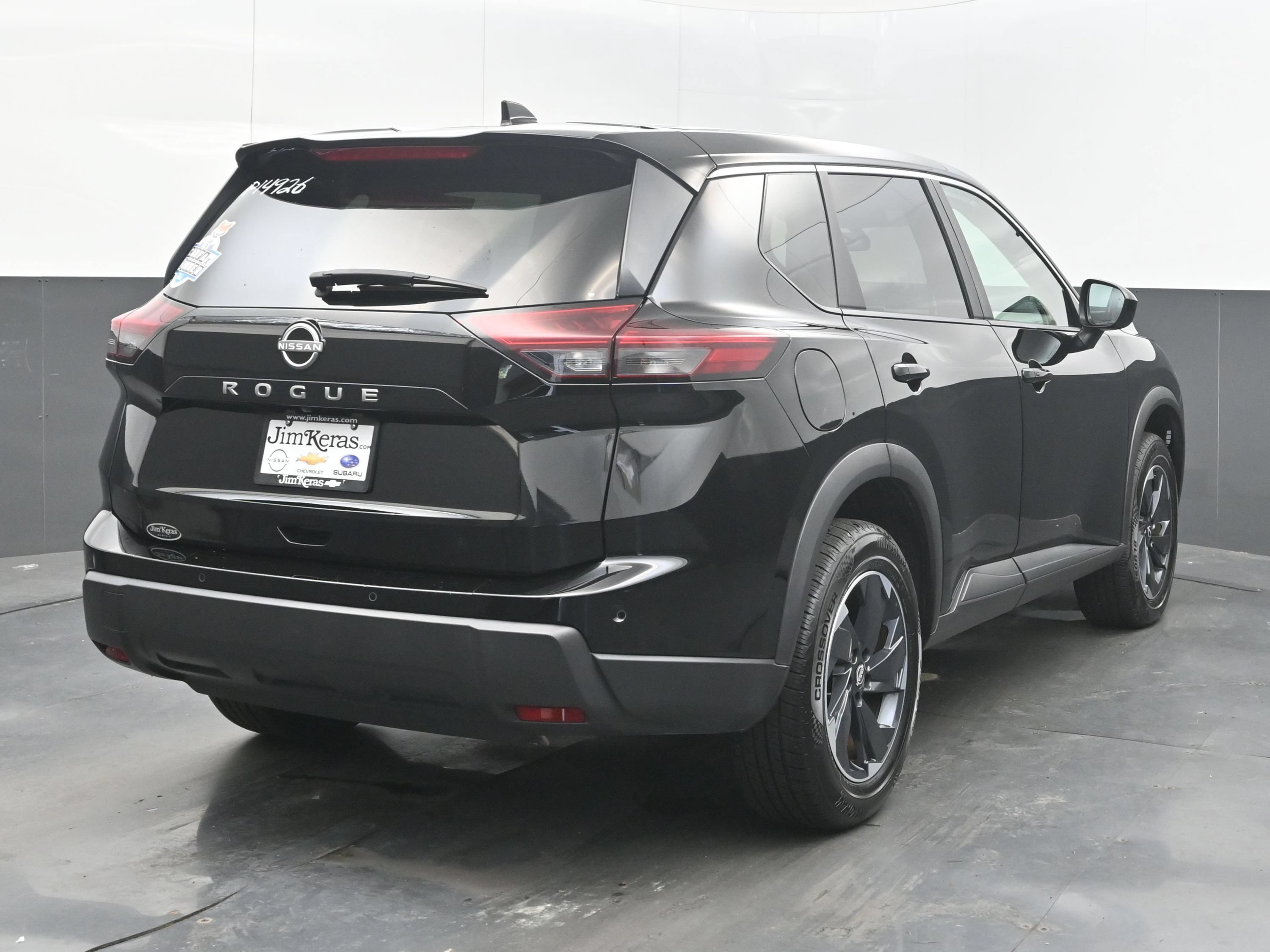 Used 2025 Nissan Rogue SV FWD image 4